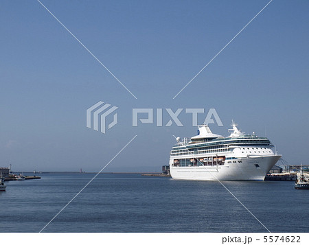 豪華客船レジェンド・オブ・ザ・シーズ 5574622