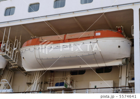 救命ボート 5574641