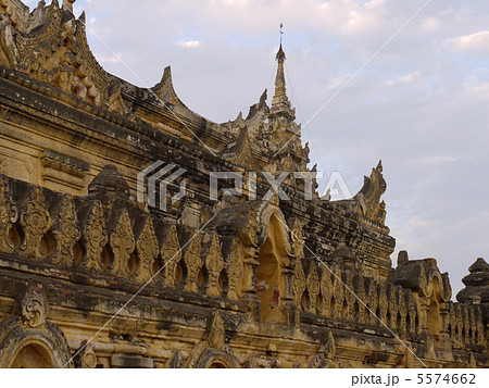 マハーアウンミェ僧院 5574662