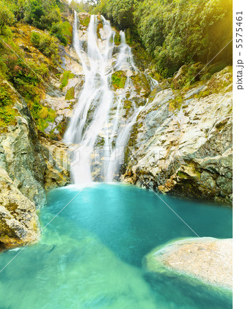 Carew falls 5575461