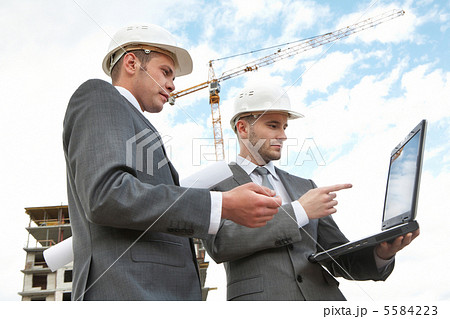 Working with laptop 5584223