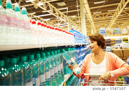 Choosing good water Choosing good water 5587107