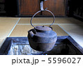 囲炉裏のある風景 5596027