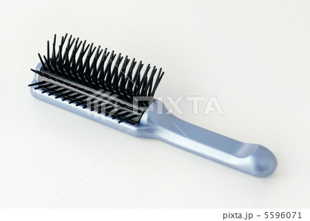 ヘアブラシ 5596071