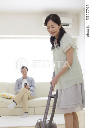 夫婦ライフスタイル 5597796