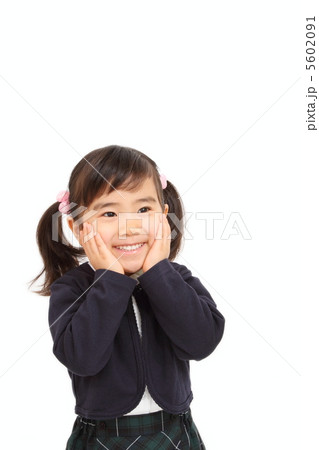 正装の女の子 5602091