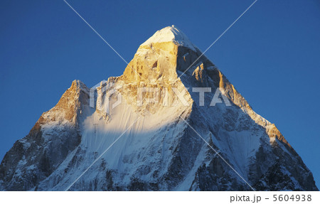 Shivling peak 5604938