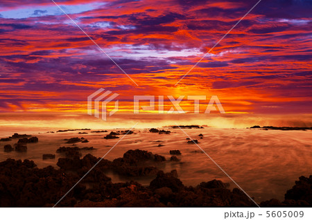 Sea sunset Sea sunset 5605009