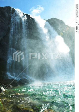 Waterfall Waterfall 5608500