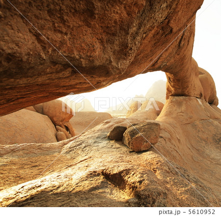 Arch Arch 5610952