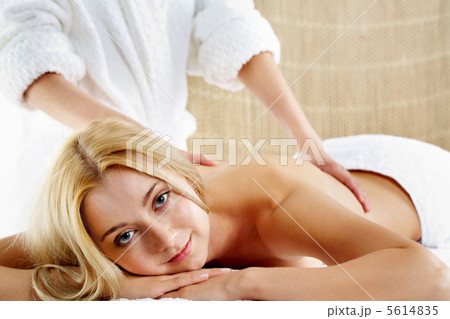 During massage During massage 5614835
