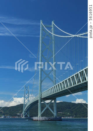 明石海峡大橋アップ 5616951