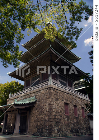 納骨堂三重塔 5617244