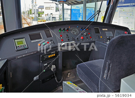富山散歩・富山ライトレール　運転席 5619034