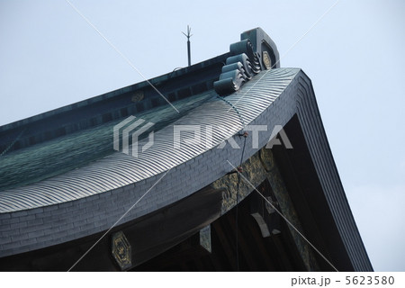 出雲大社・仮拝殿の屋根(島根県出雲市大社町) 出雲大社・仮拝殿の屋根(島根県出雲市大社町) 5623580