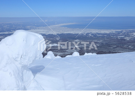 八甲田山の樹氷 5628538