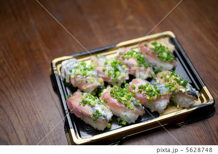 秋刀魚の握り 5628748