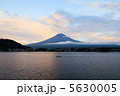 河口湖と夏富士 5630005