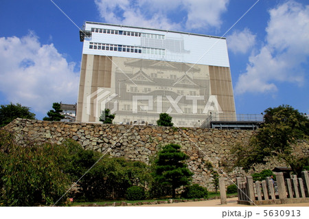 姫路城・大天守2(天空の白鷺) 5630913