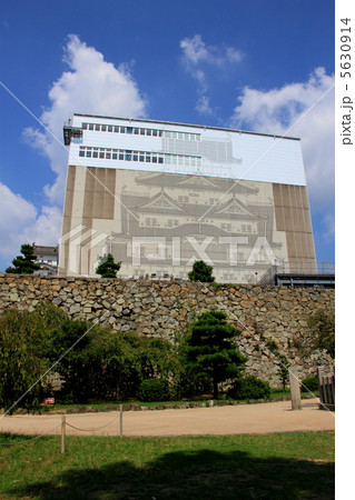 姫路城・大天守1(天空の白鷺) 5630914