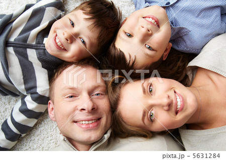 Restful family Restful family 5631284