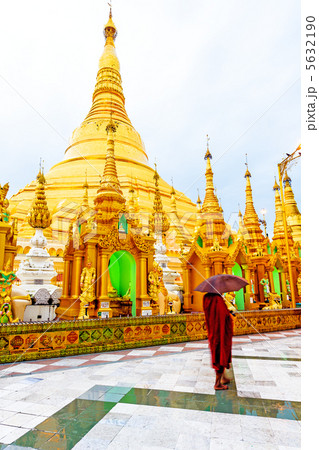 シュエダゴォン・パゴダ(ミャンマー、ヤンゴン) 5632190