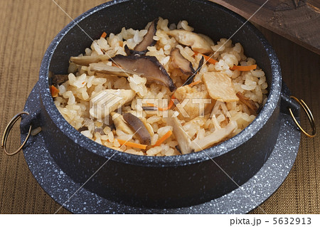 鶏五目ごはん 5632913