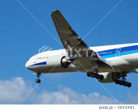 飛行機 飛行機 5633491