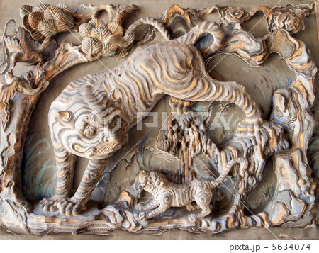 世界遺産　ペナン島・ジョージタウンのクーコンシー寺院 5634074