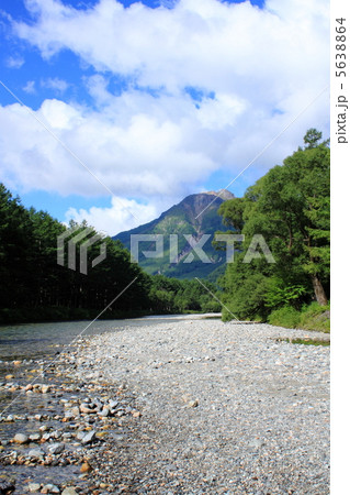 梓川と焼岳 梓川と焼岳 5638864