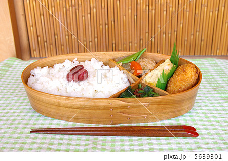お弁当 5639301