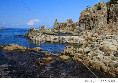 東尋坊と雄島 5639764