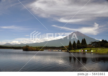 田貫湖と富士山 5641661