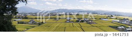 佐久市の田畑風景 5641753