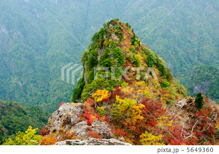 紅葉の大蛇嵓 紅葉の大蛇嵓 5649360