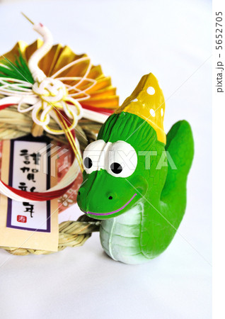 年賀素材（巳年） 5652705