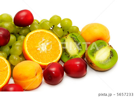 Fresh fruit Fresh fruit 5657233