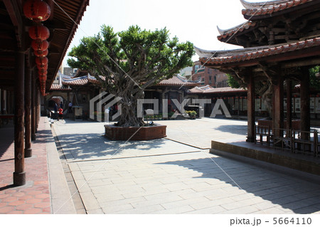 台湾 鹿港 龍山寺 台湾 鹿港 龍山寺 5664110