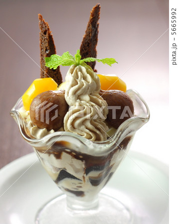 マロンパフェ マロンパフェ 5665992