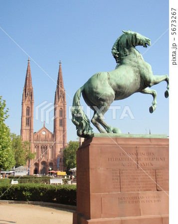 ヴィスバーデンのマルクト教会 5673267