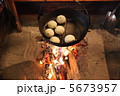 信州の囲炉裏 5673957