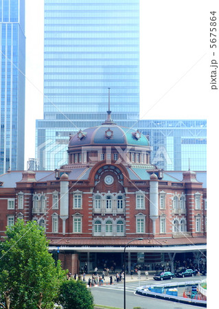 リニューアルした東京駅 5675864