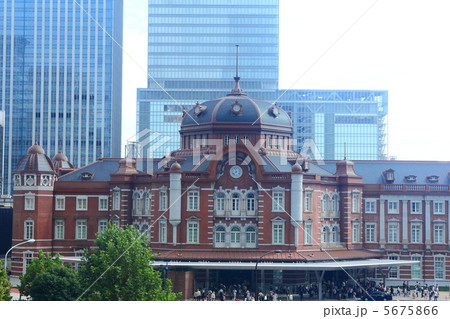 リニューアルした東京駅 5675866
