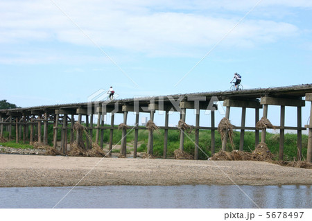 京都　流れ橋 5678497