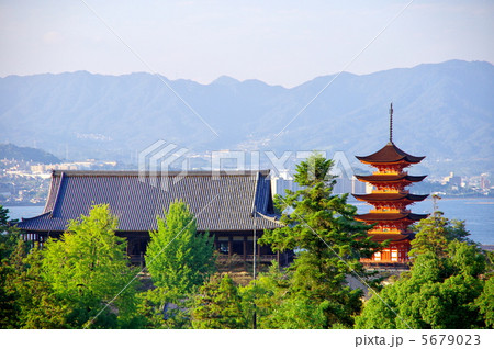 五重塔と豊国神社（千畳閣） 5679023