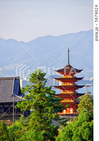 五重塔と豊国神社（千畳閣） 5679024