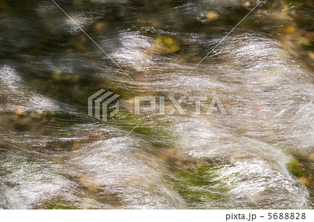 川の流れ 川の流れ 5688828