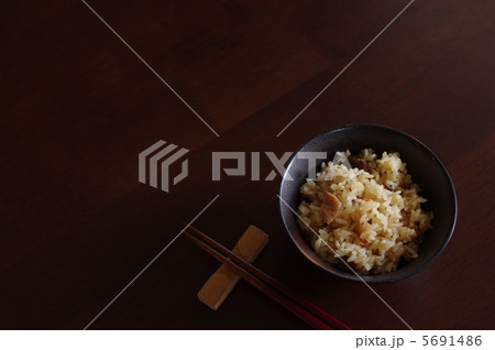 炊き込みご飯 炊き込みご飯 5691486