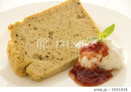 シフォンケーキ 5691836