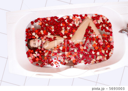 Pleasure Pleasure 5693003